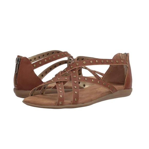 Aerosoles Chlosing Time Flat Sandals Size 8.5 NIB - Picture 1 of 6